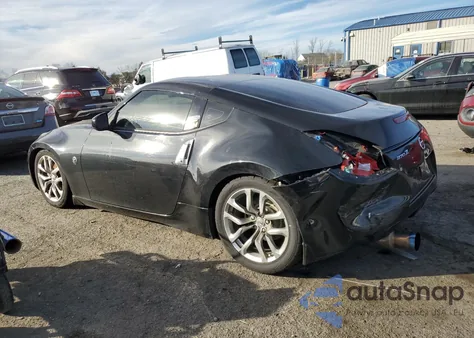 2013 Nissan 370Z Base z USA, uszkodzony, nr VIN JN1AZ4EH6DM880347